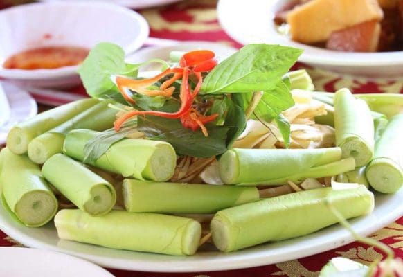 thuc don nha hang con phung